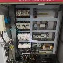 []南通锻压1000吨框架液压机。有效台面1.9X3.2米，开口1.